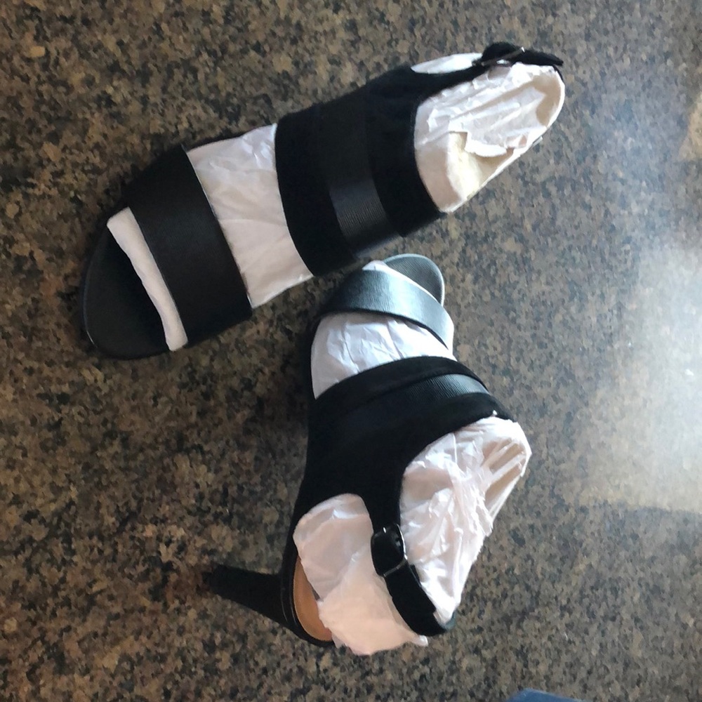 Clark’s black heels.  NWT.  Size 10